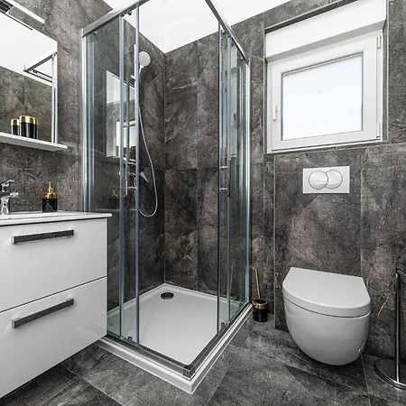 Apartment Cozy In Kastel Stari With Kitchen *