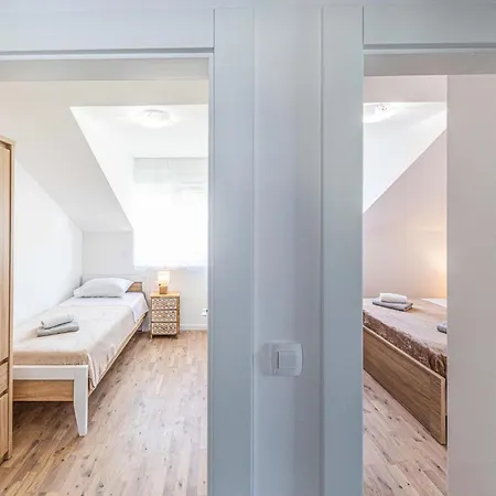 Cozy In Kastel Stari With Kitchen Apartment *