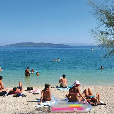 Apartment Cozy In Kastel Stari With Kitchen Kastela